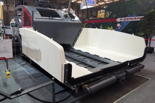 攤鋪機(jī)履塊應(yīng)用