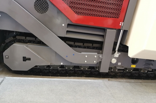 攤鋪機(jī)履塊應(yīng)用